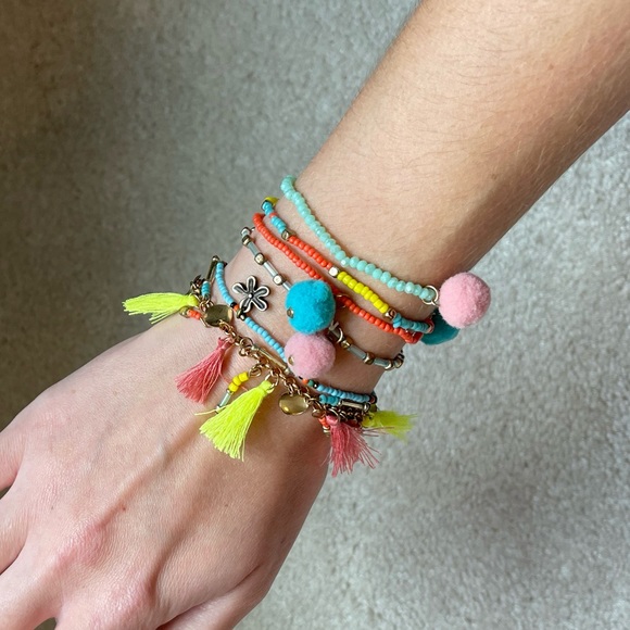 NATURAL LIFE Jewelry - NaturalLife 6 Stackable Pom Pom and Tassel Beaded Bracelets